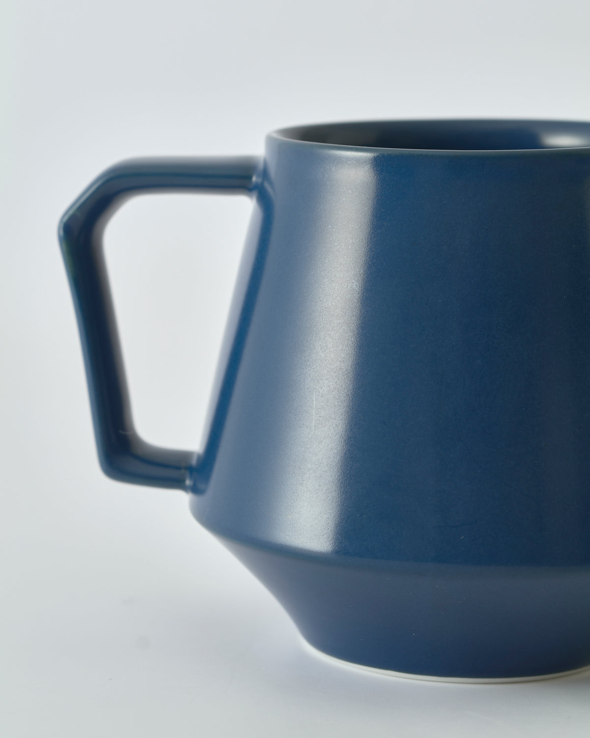 39 Arita Mug
